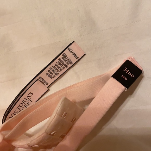 Victoria’s Secret Body By Victoria Lined Demi Bra Pink with Floral Lace 34DD NWT - Picture 2 of 4
